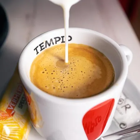 Casa Bed and breakfast 4*